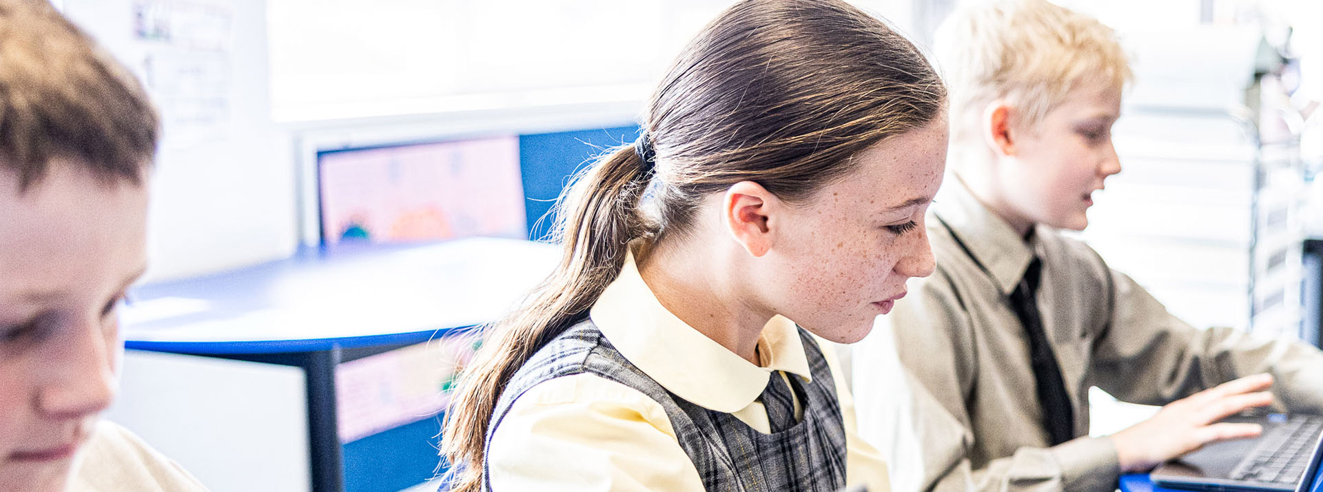 CONTEMPORARY CATHOLIC EDUCATION