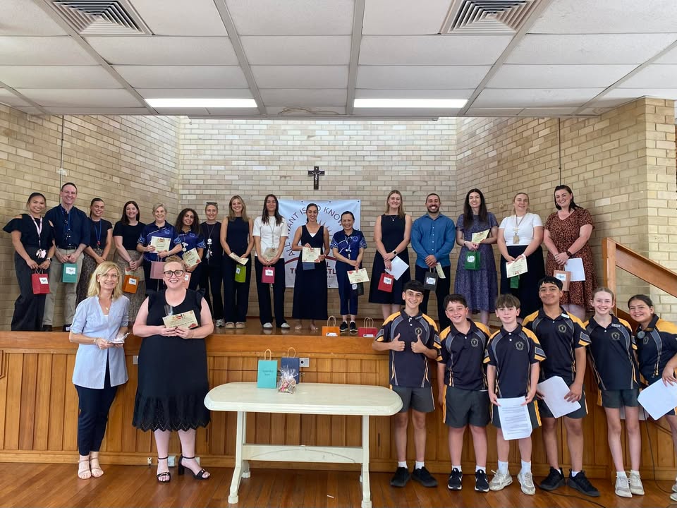 612596187321775_1347610250487028-1