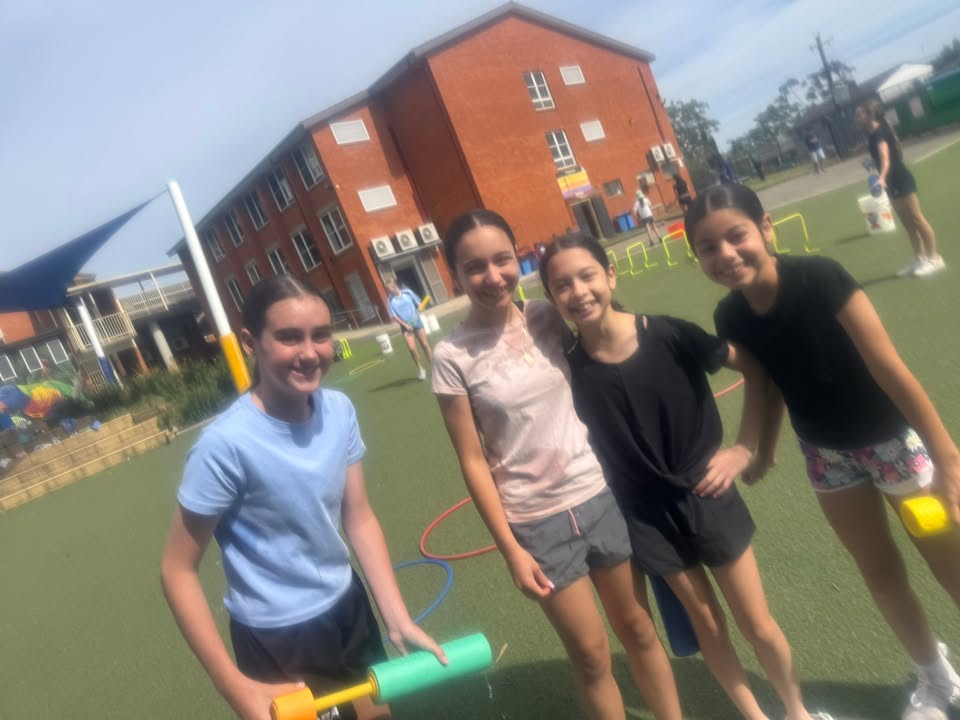 612596187321775_1372323671349019-1