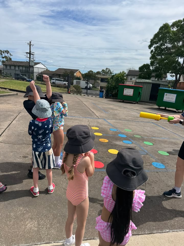 612596187321775_1372465401334846-1