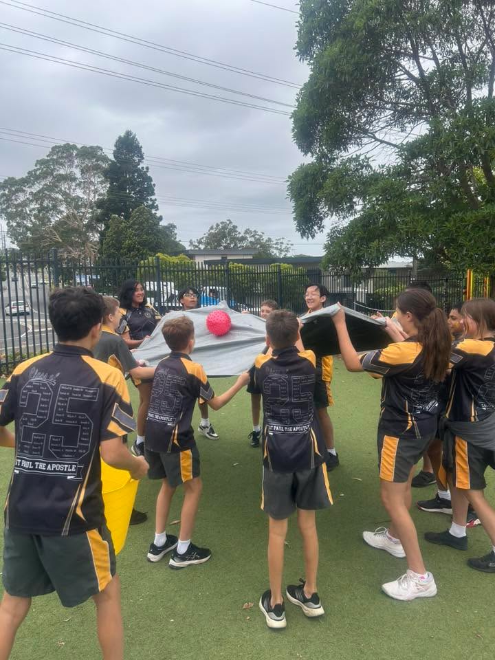 612596187321775_1383672506880802-1