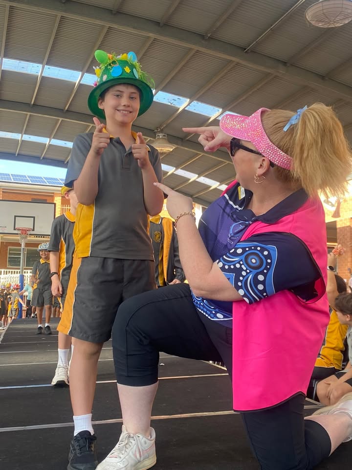 612596187321775_1473255184589200-1